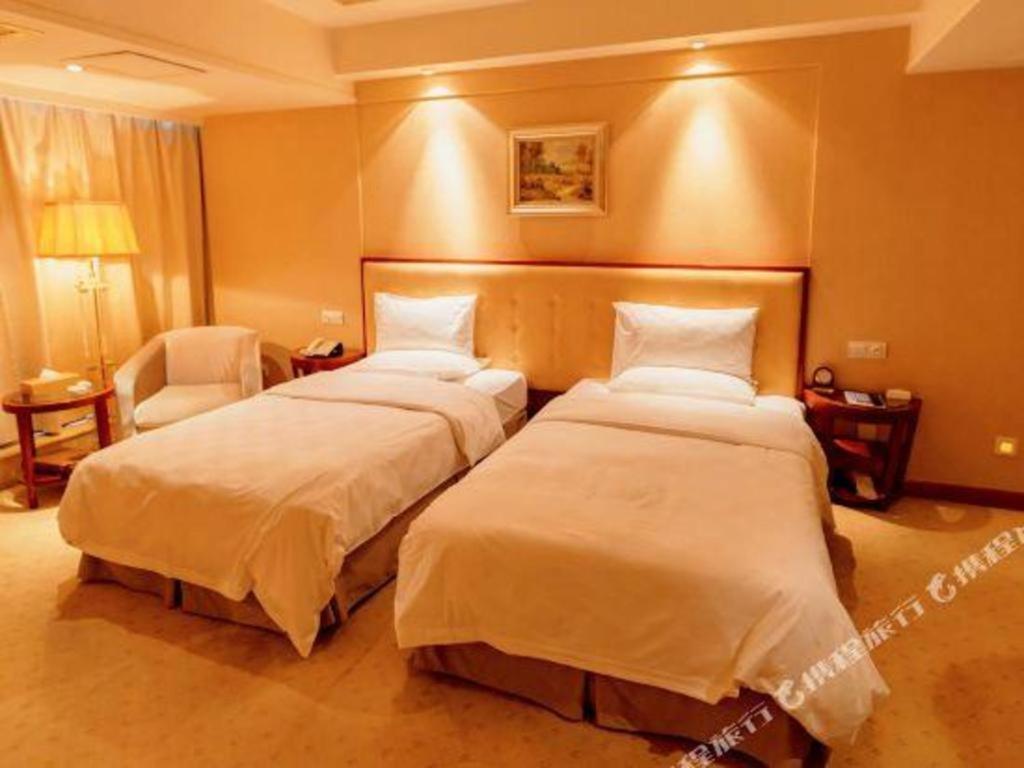 Nanchang Galactic Peace International Hotel Екстер'єр фото