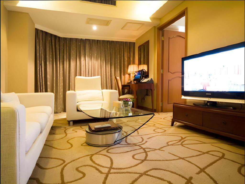Nanchang Galactic Peace International Hotel Екстер'єр фото