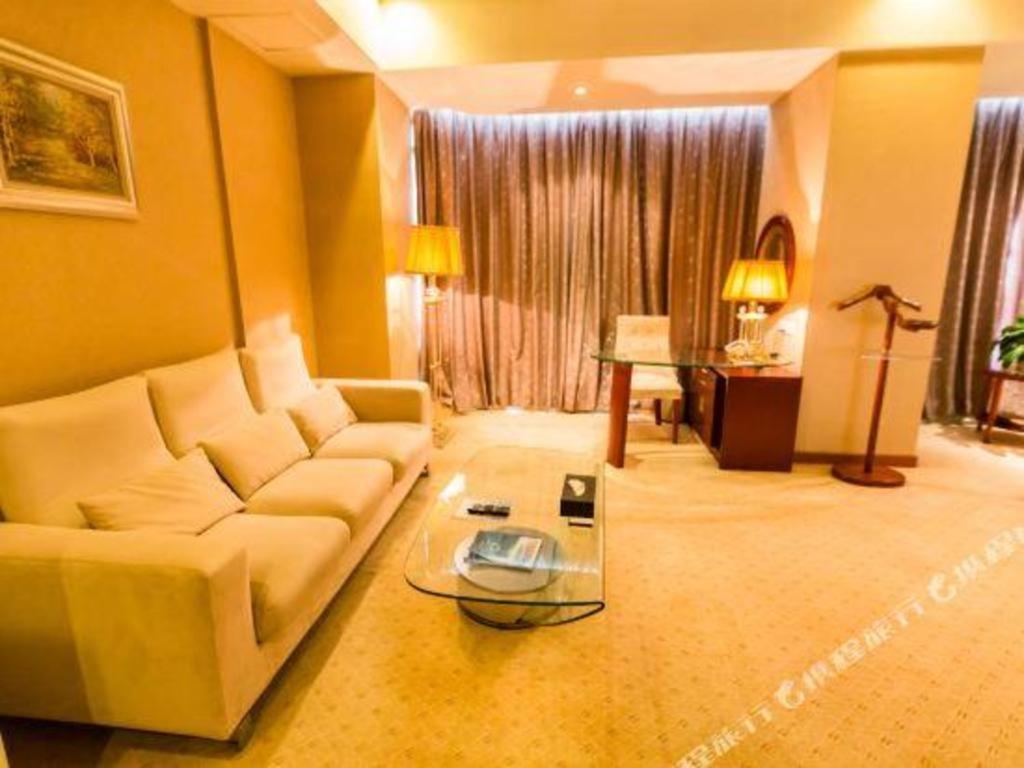 Nanchang Galactic Peace International Hotel Екстер'єр фото