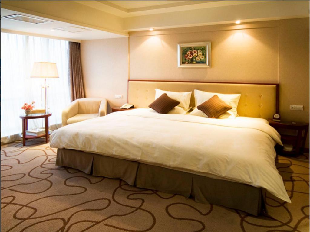 Nanchang Galactic Peace International Hotel Екстер'єр фото